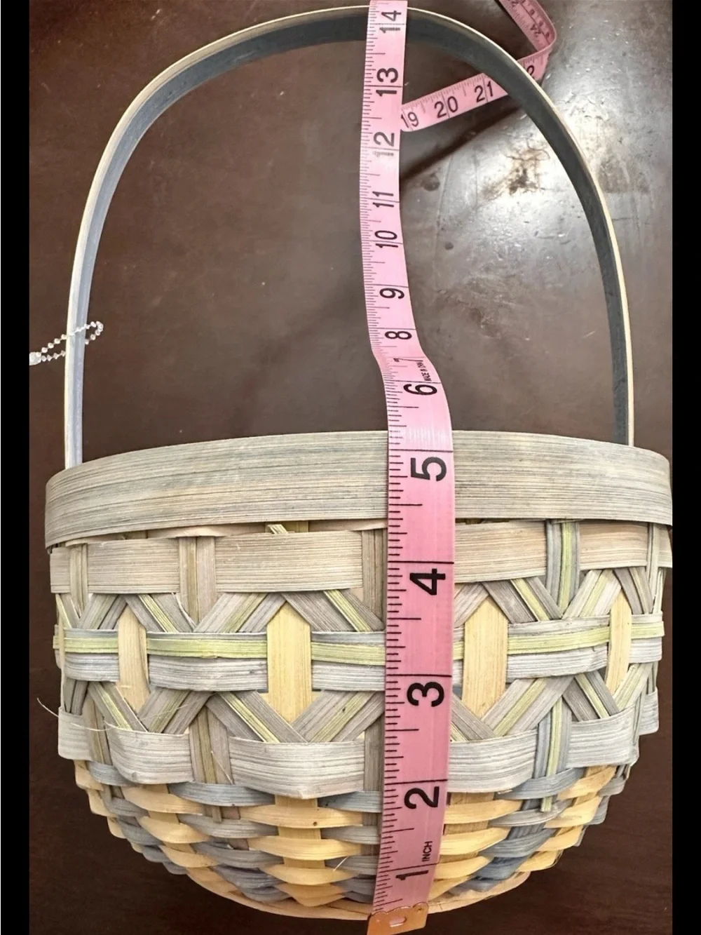 NWOT Traditional Handwoven Easter Basket w Pastel Blue Green Yellow Interweave